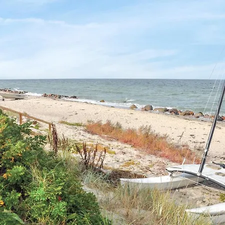 Two-bedroom In Tatil Evi